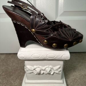 BCBGMaxazria wedge heels, size 7M, mahogany